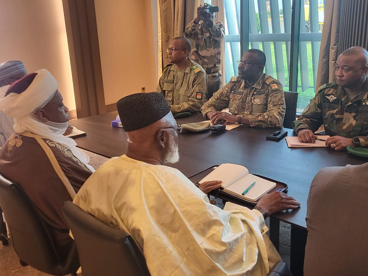 Coup: Niger Republic Cuts Ties with Nigeria as ECOWAS Peace Talk Fails