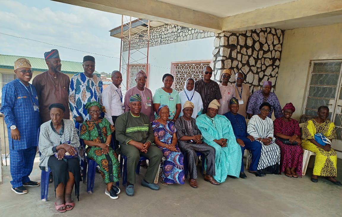 Oyo: EAUED Authority Pays Courtesy Visit to Alayande Family