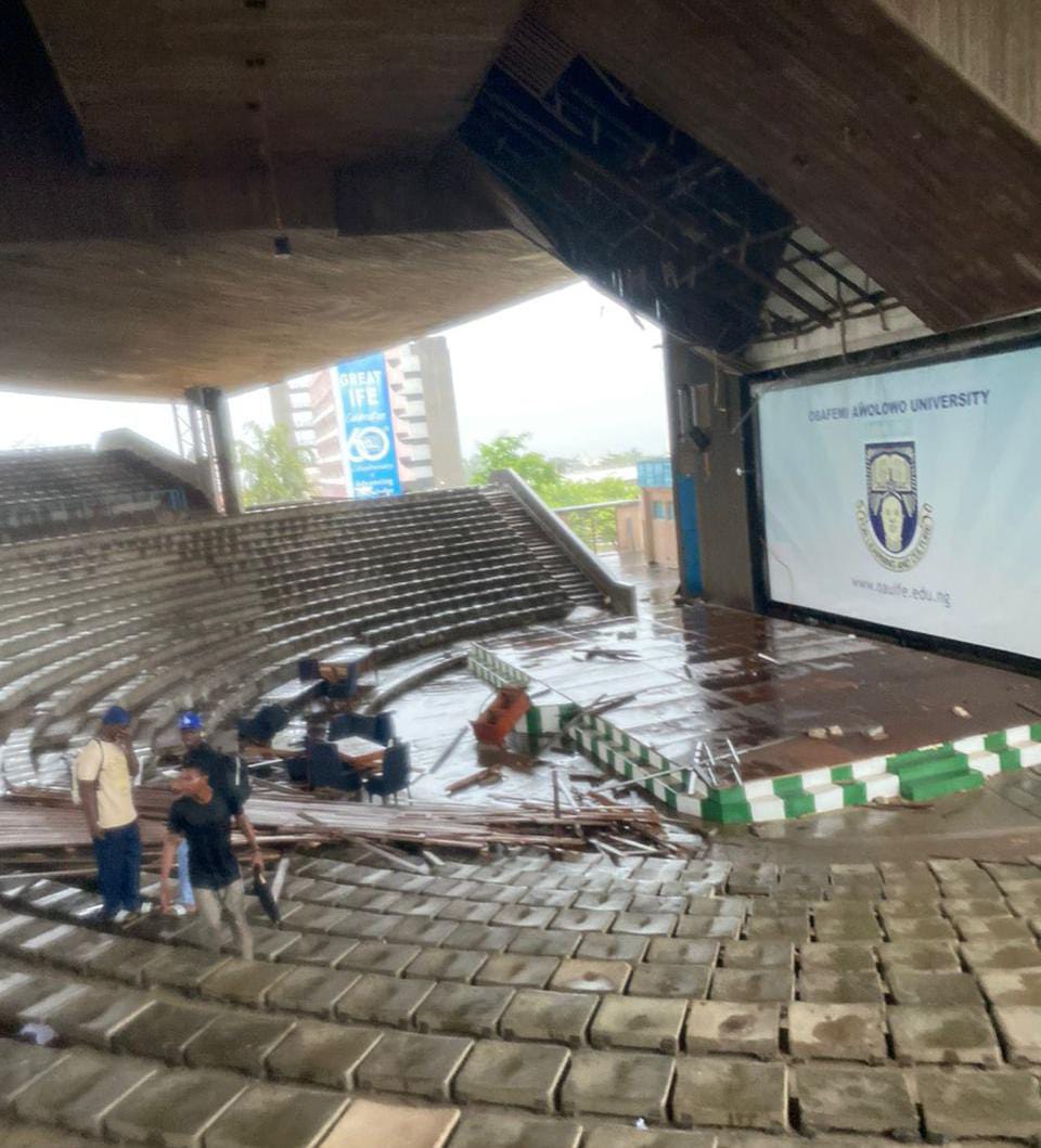 Osun: Four OAU Students Sustain Injury, As Amphitheater Roof Collapse During Lecture