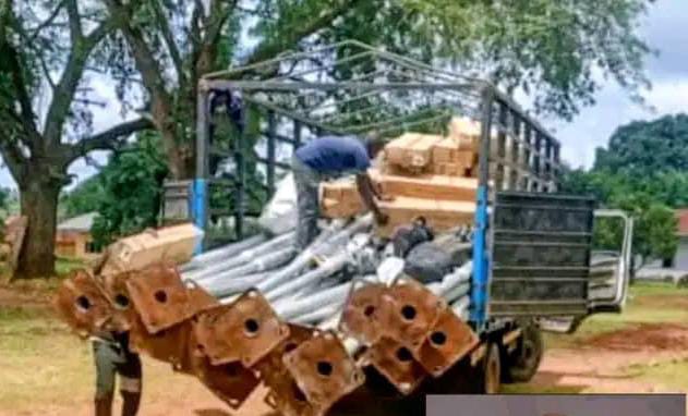 Oyo: Power Minister Adelabu Donates Solar Power to FUNATO in Okeho